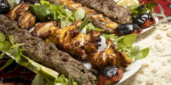 کباب ساطوری سنتی بناب اذربایجان عمو حسن — عکس 2