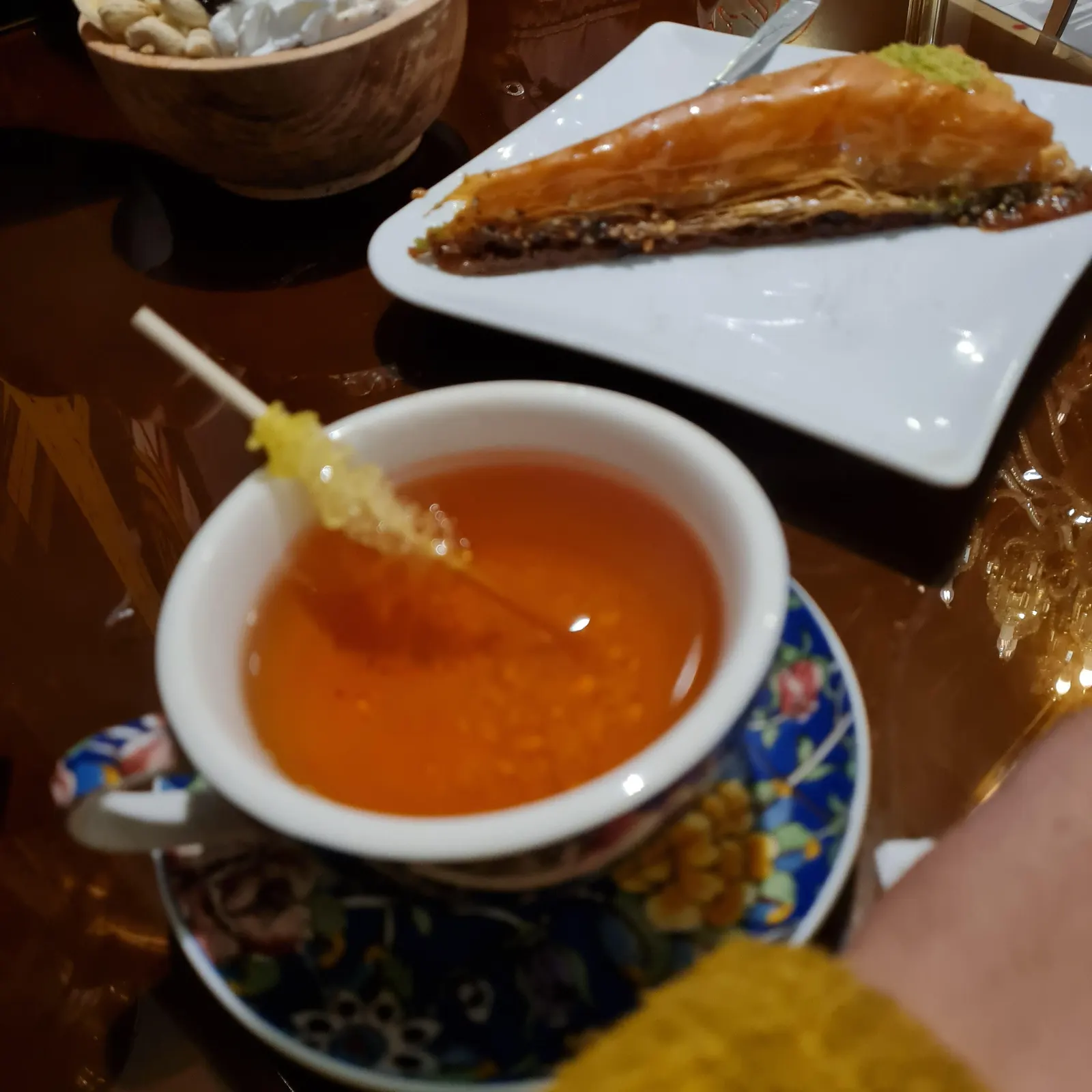 کافه بستنی مامان زری — عکس 1