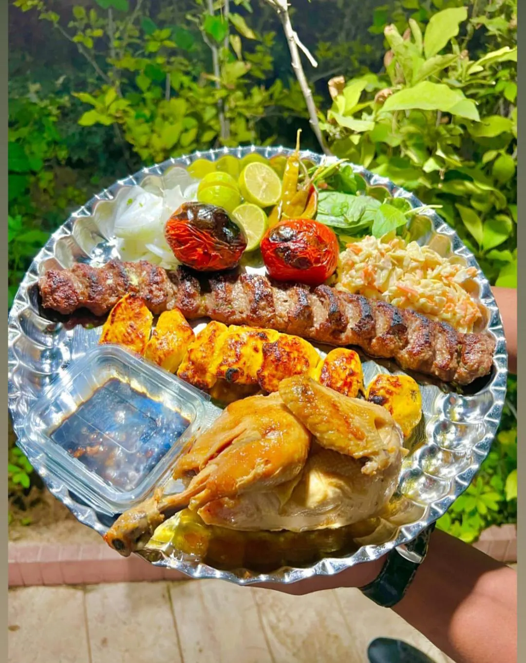 باغ رستوران کاریزما — عکس 5
