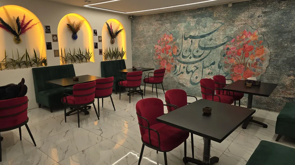 کافه فست فود شیراز برگر — عکس 1