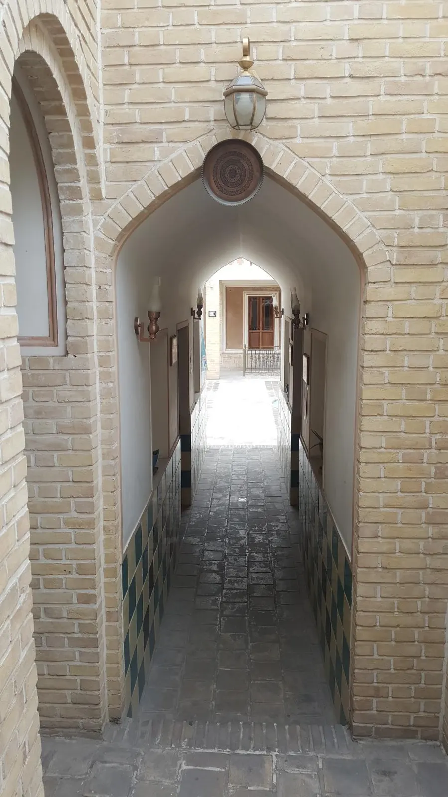 کافه رستوران عمارت بادگیر — عکس 4
