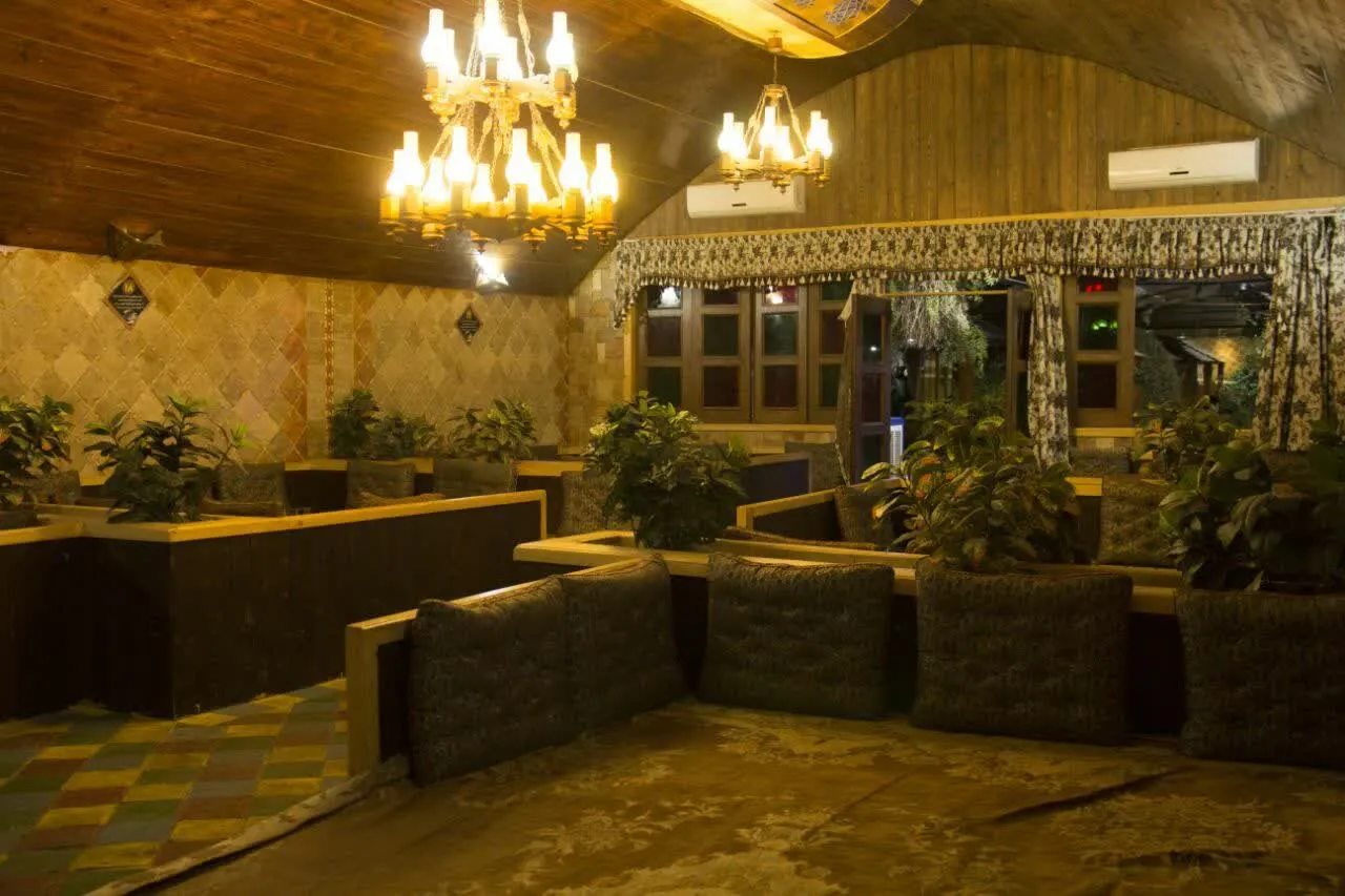 باغ رستوران سنتی شبستان — عکس 2