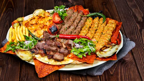 طباخی و کبابی دلنشین — عکس 1