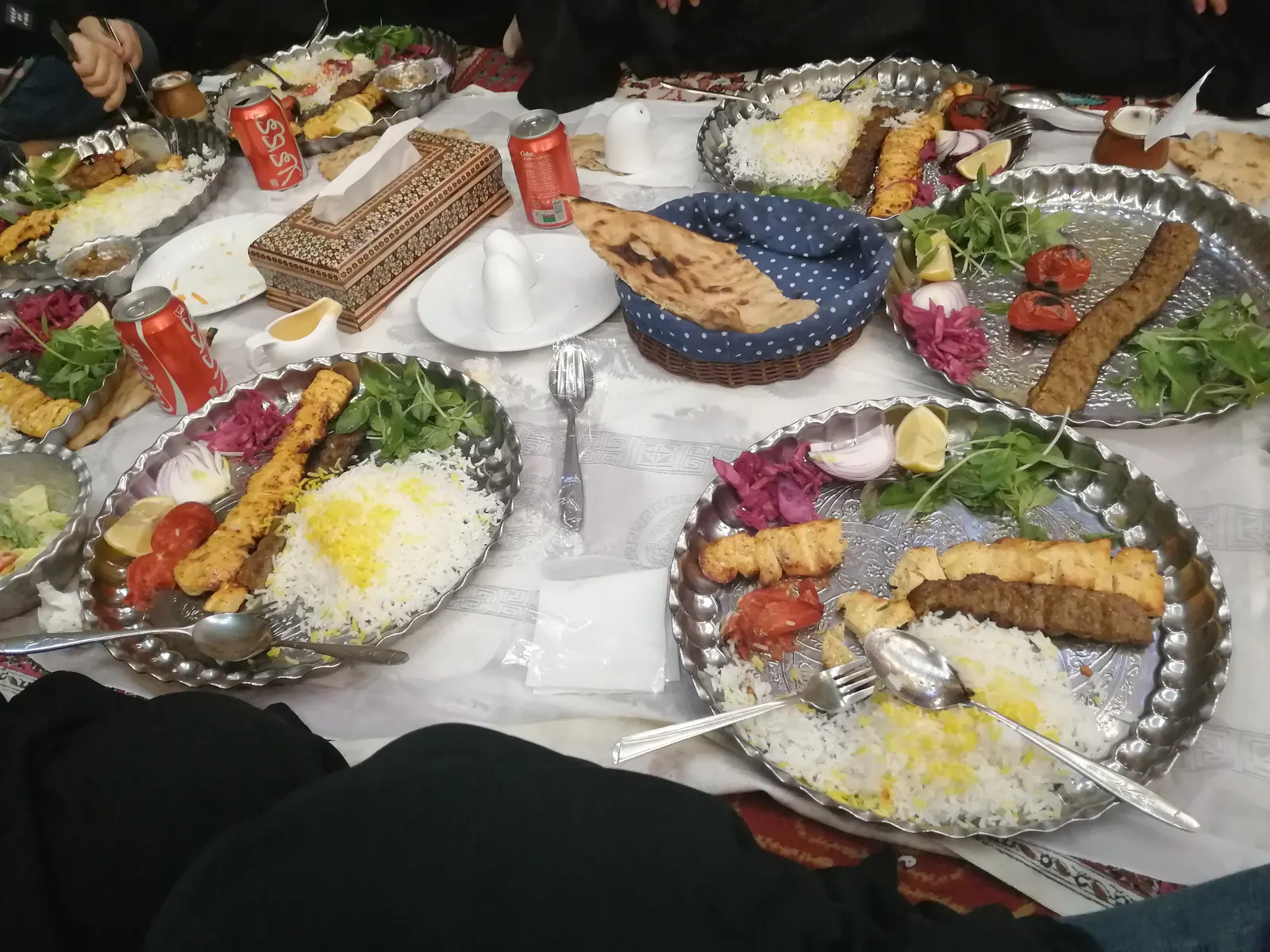 سفره خانه سنتی باغ صبا — عکس 1