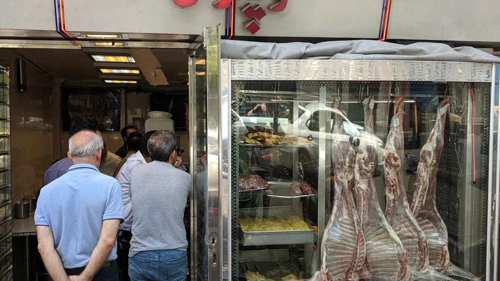 کبابخانه حاج فضل الله گلپایگانی و پسران — عکس 1
