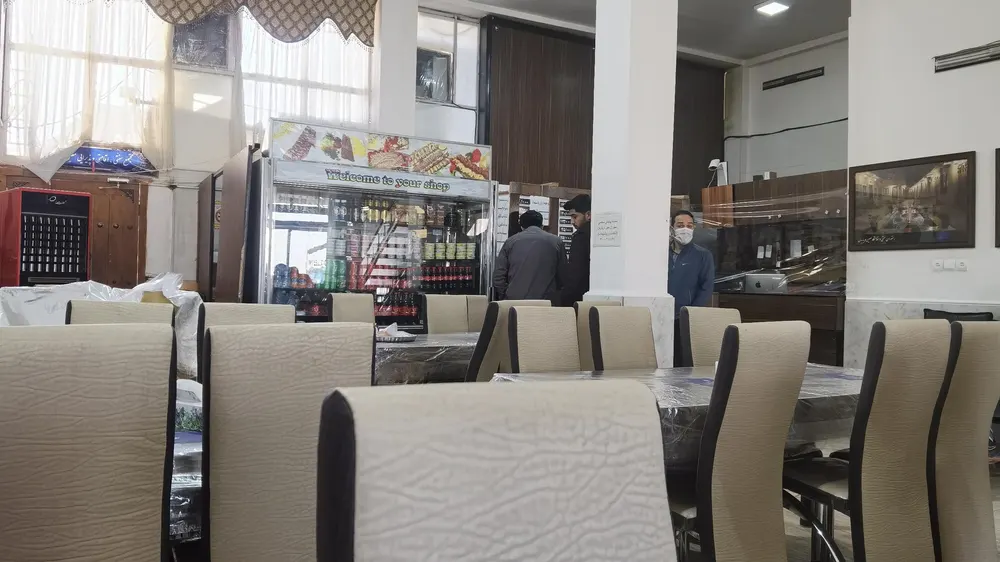 رستوران معین درباریان — عکس 1