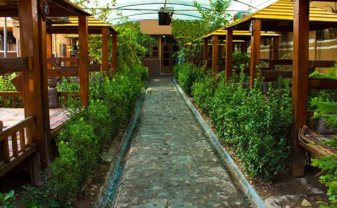 باغ رستوران سنتی شبستان — عکس 7