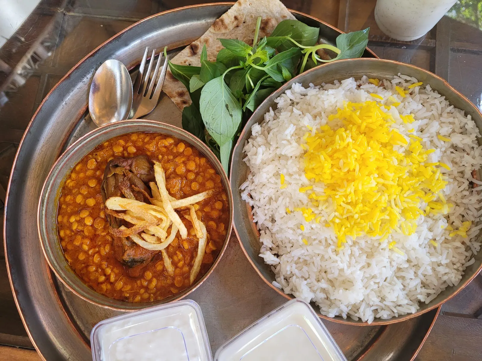 رستوران نمکدان — عکس 6