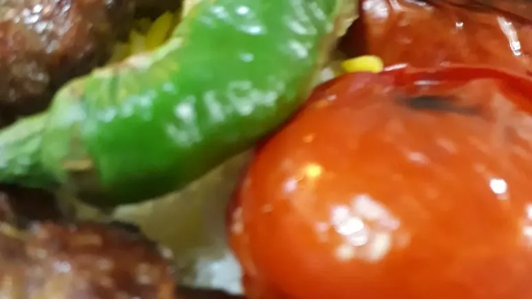 رستوران بزرگ گلها(اصل) — عکس 10