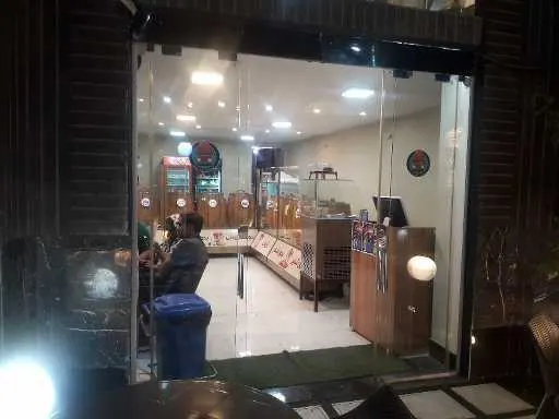کافه بستنی بشکه — عکس 8
