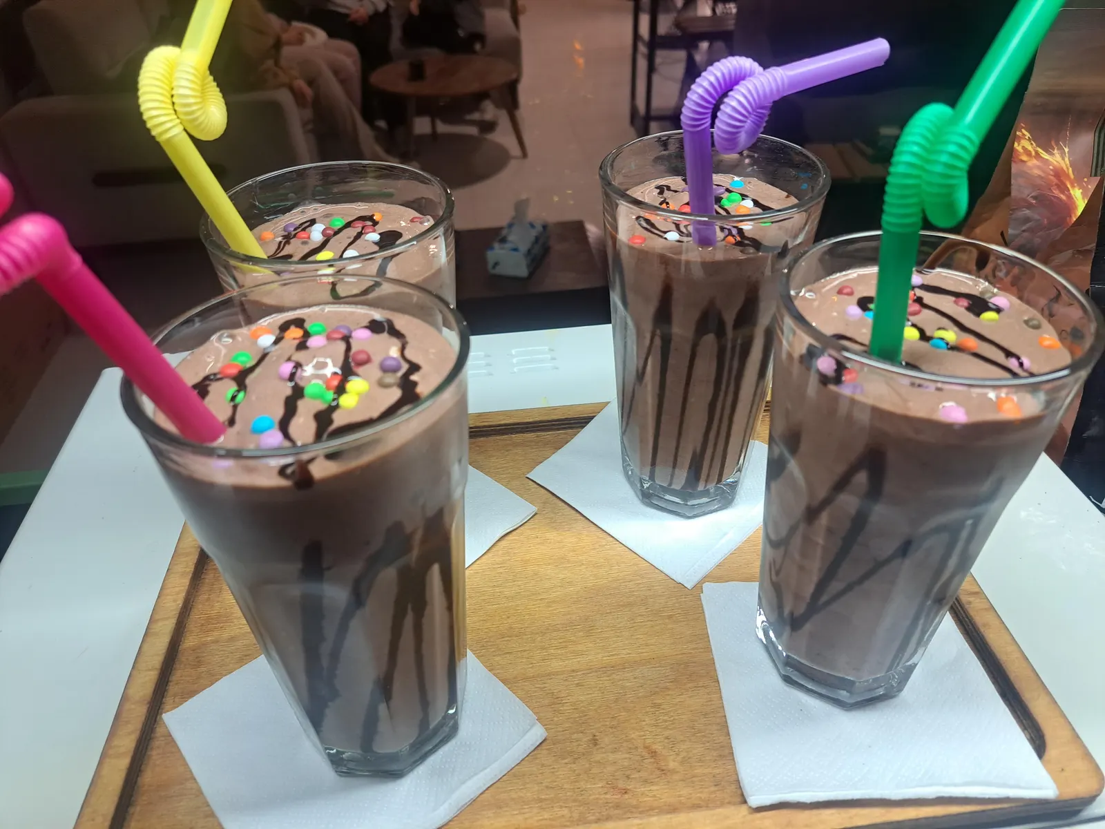 کافه ونزو — عکس 1