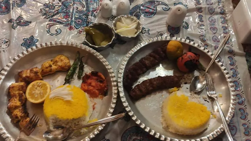 رستوران سنتی خشت بهشت — عکس 3