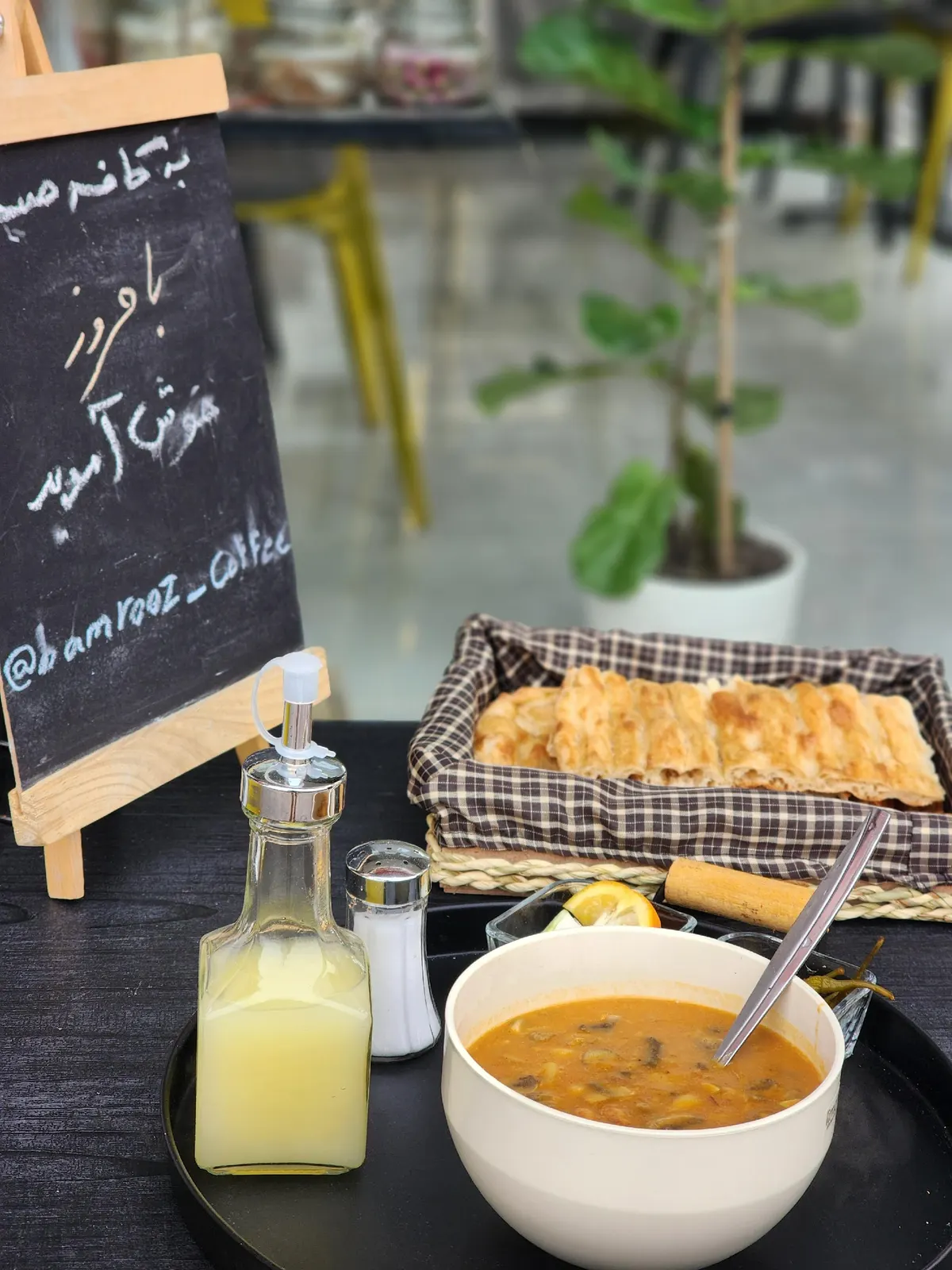 کافه صبحانه بامروز — عکس 5