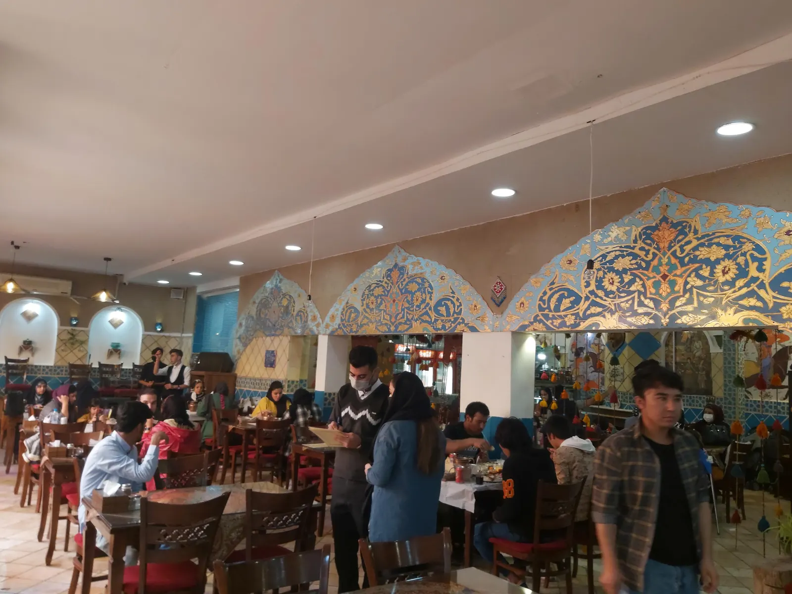 رستوران سنتی عتیق — عکس 4