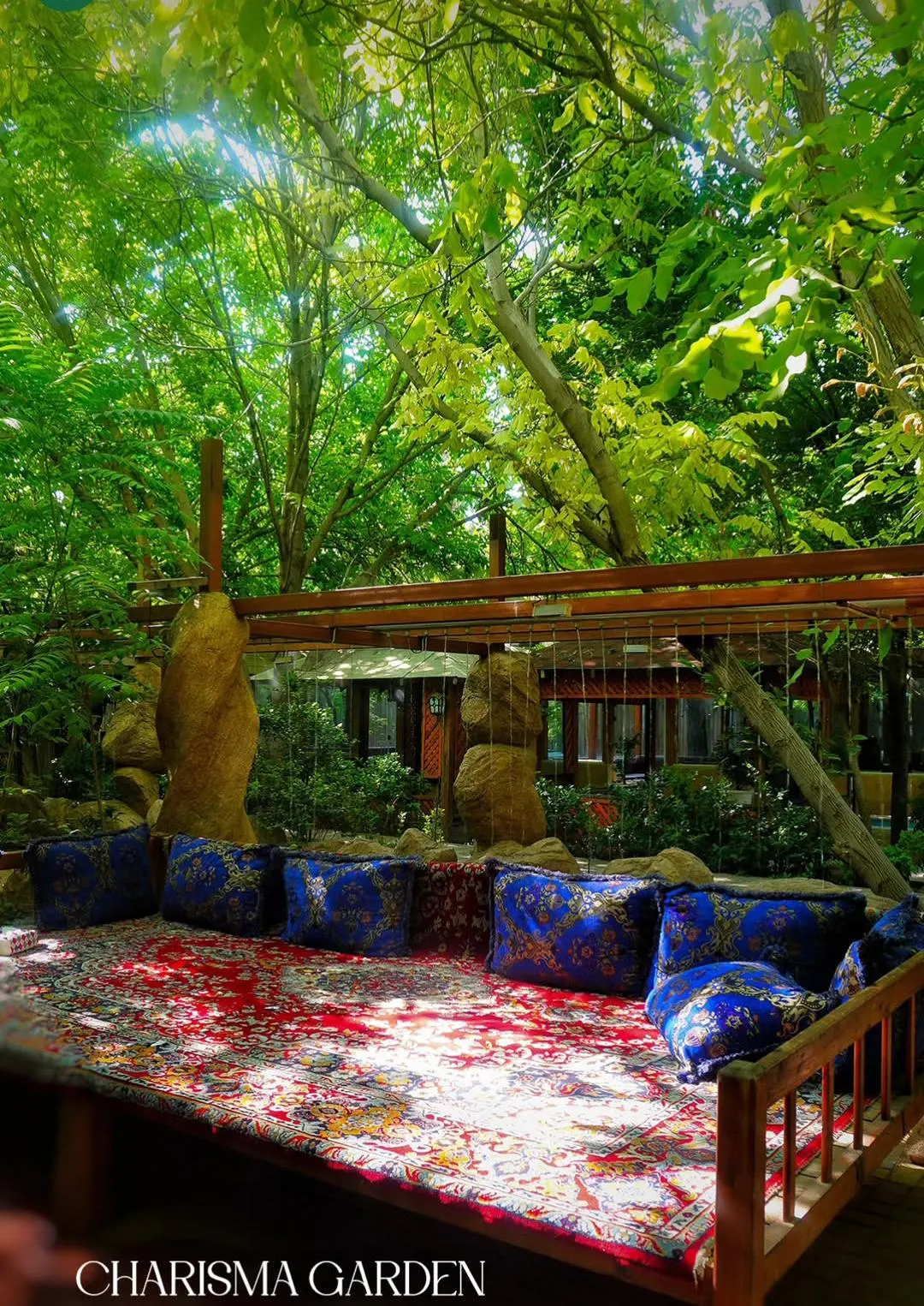 باغ رستوران کاریزما — عکس 3
