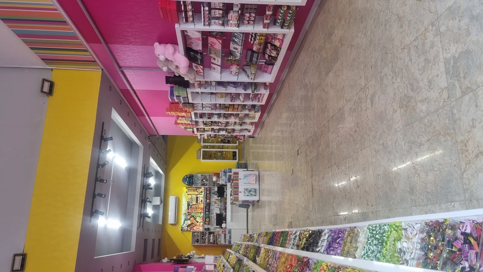 ابنبات چوبی مهرشهر — عکس 1