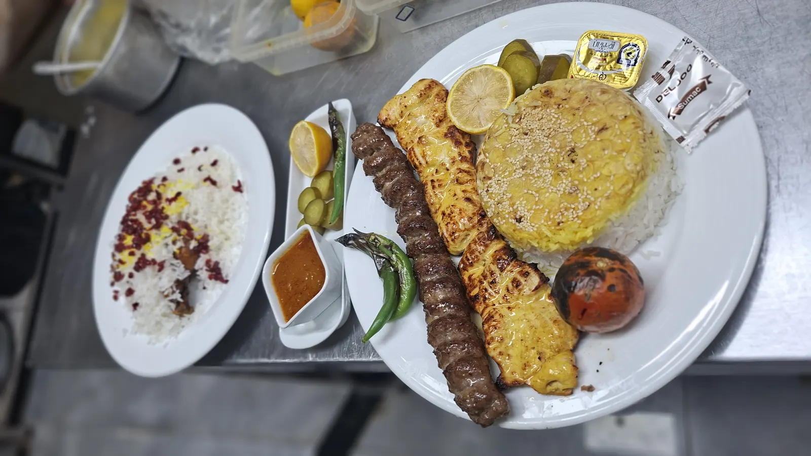 رستوران غذای سنتی و محلی حاج منصور — عکس 6