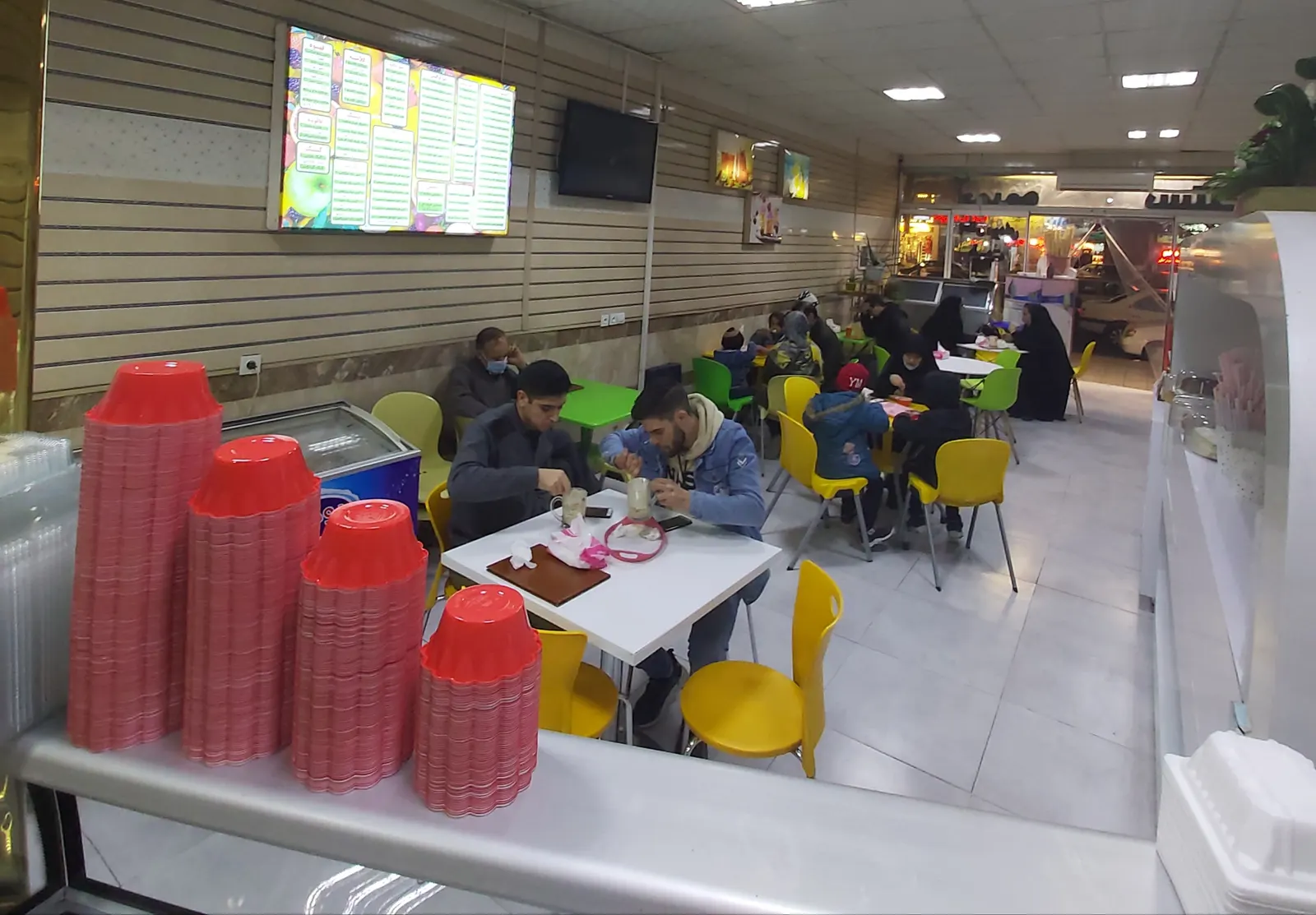 ابمیوه اتا — عکس 2