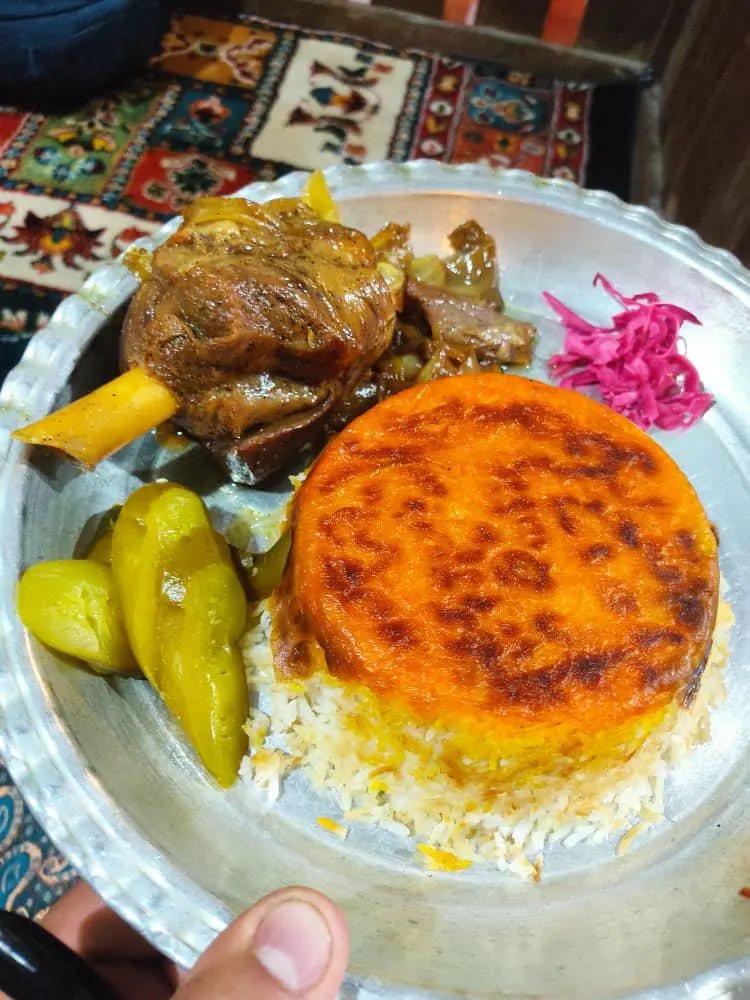 باغچه دایی احمد — عکس 3