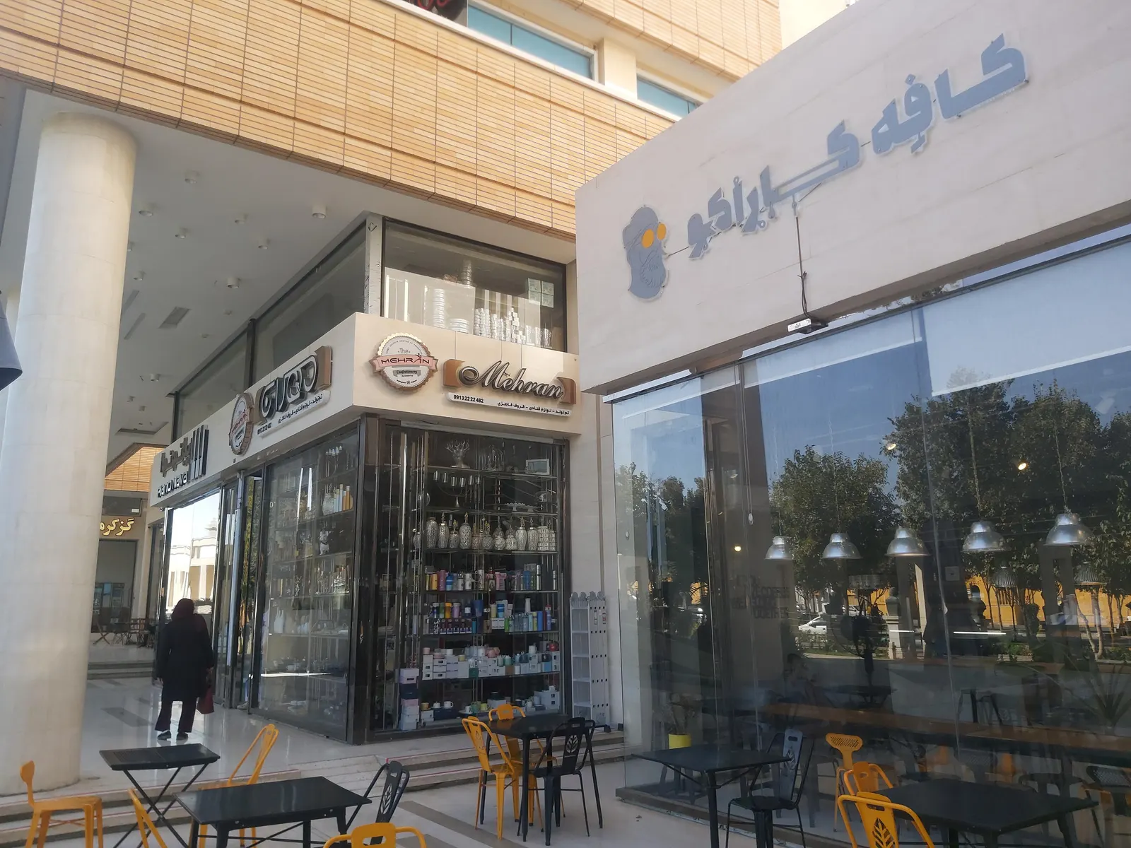 کافه کاراکو — عکس 4
