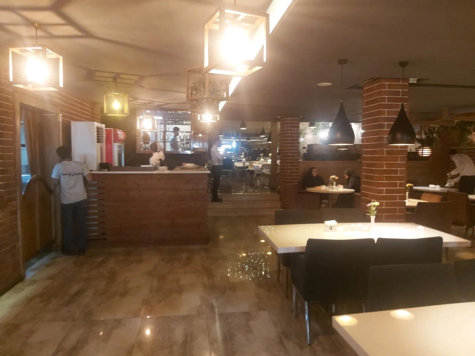 کافه رستوران ژوان — عکس 2
