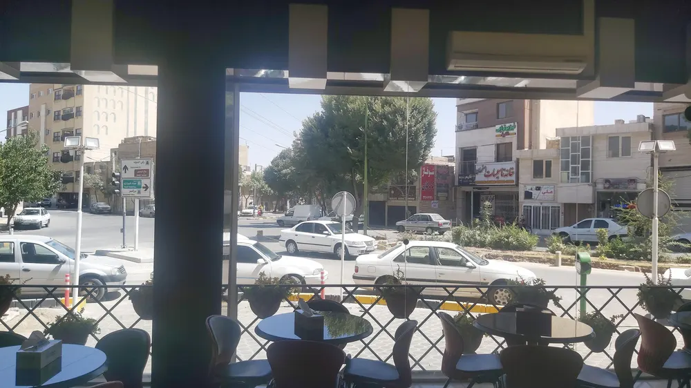 فست فود سیکاس — عکس 11