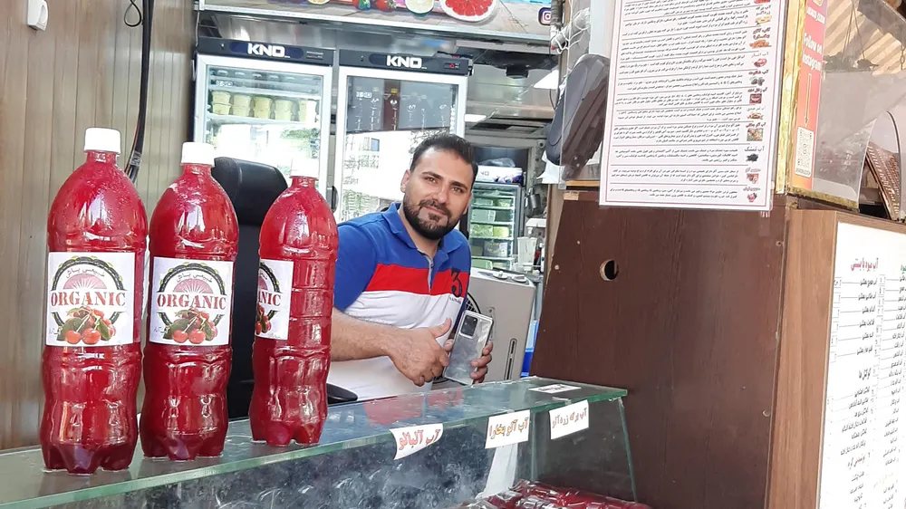 ابمیوه بستنی لب کارون — عکس 2
