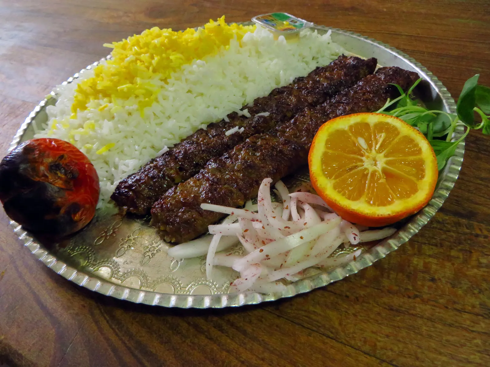 رستوران ترنج — عکس 1