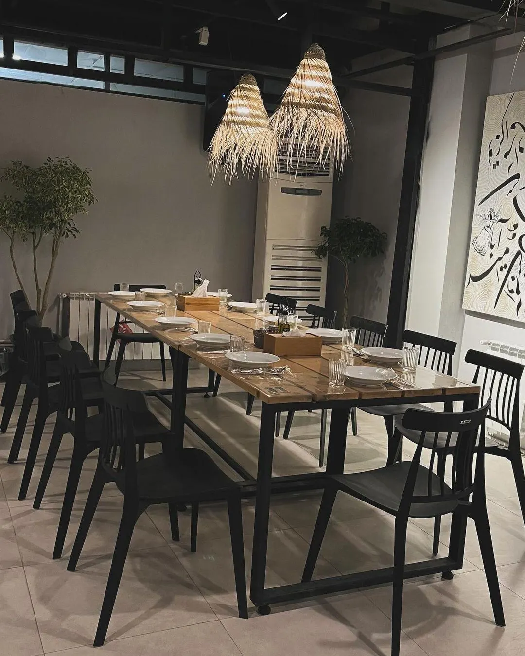 باغچه رستوران نهال — عکس 1