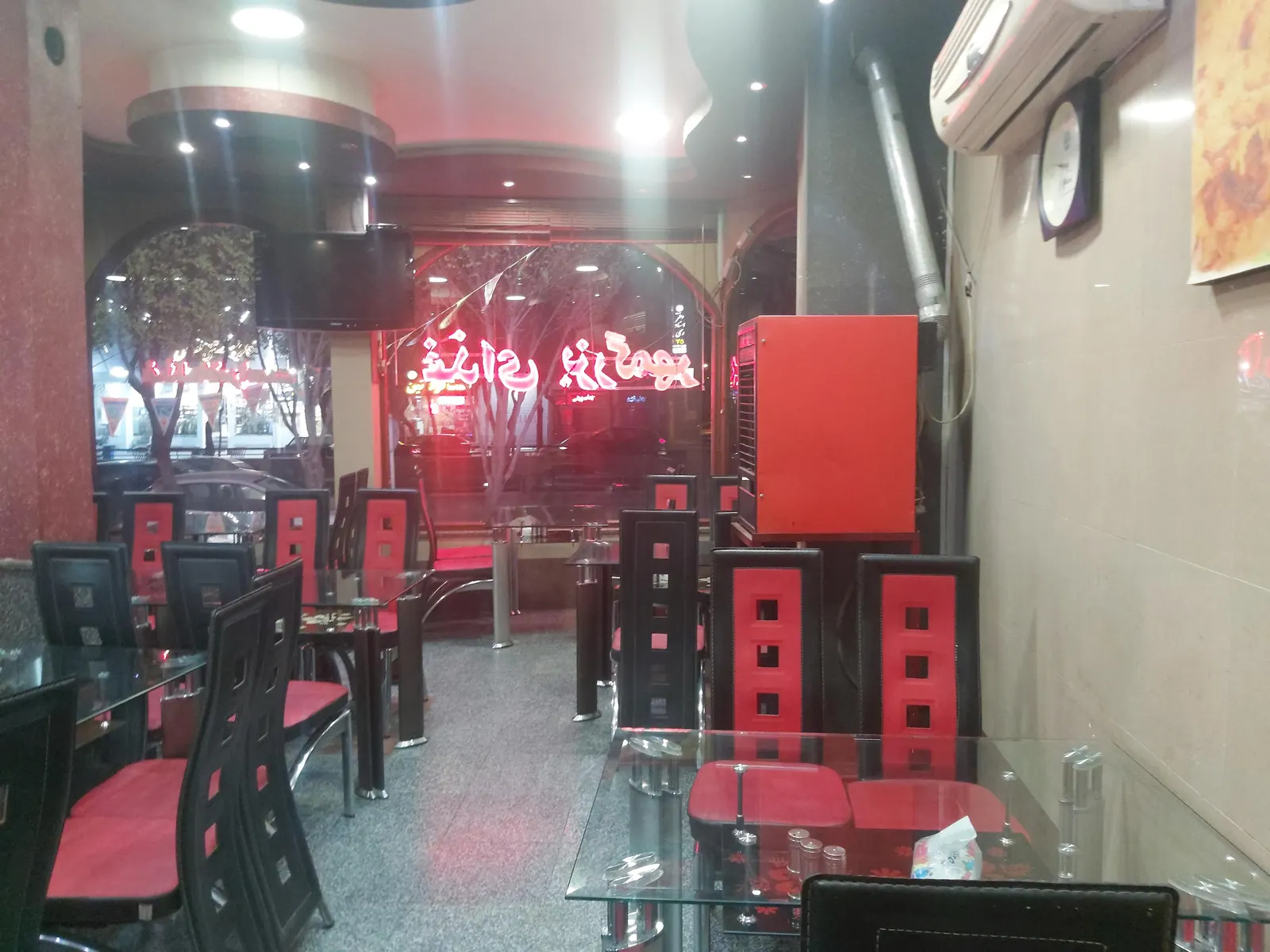رستوران بزرگمهر — عکس 4