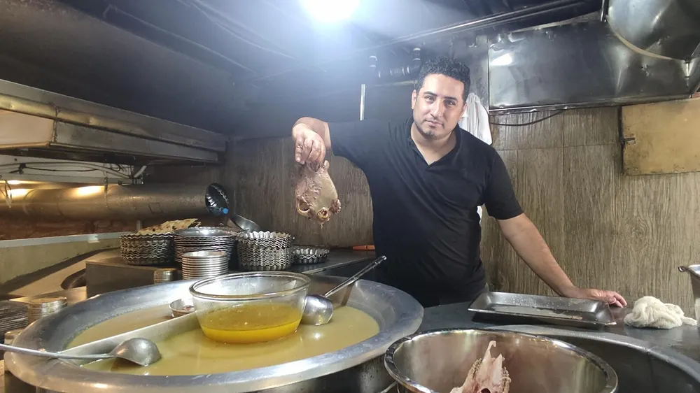 طباخی شبانه روزی کاج — عکس 2