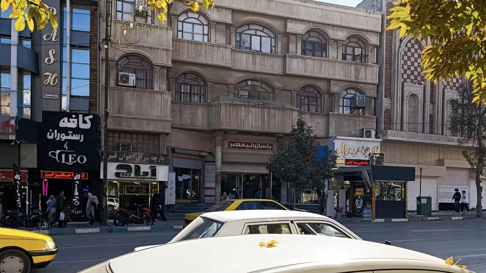 کافه رستوران لیو — عکس 8