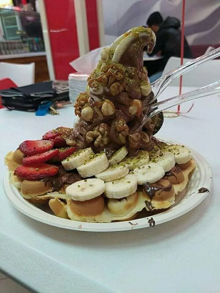 بستنی وافل لته — عکس 1