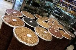 شیرینی سرای حمید — عکس 4