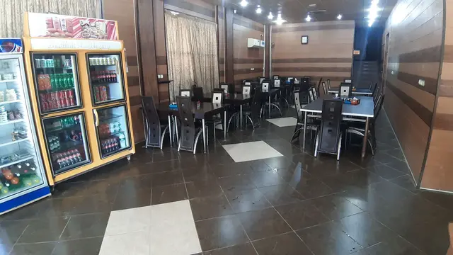 رستوران پارس
