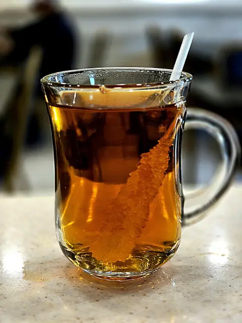 کباب و حلیم چهارفصل