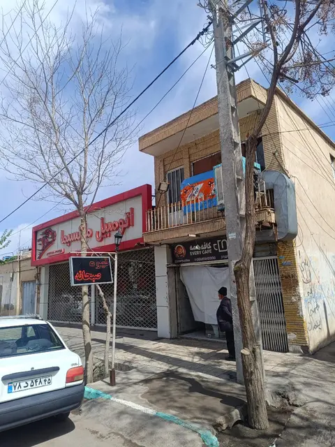 کافه صبحانه همه