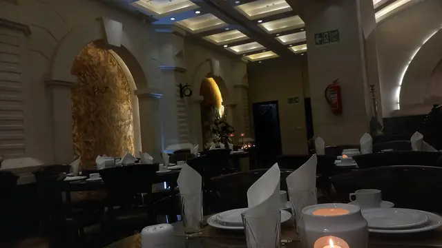 کافه سراشپز